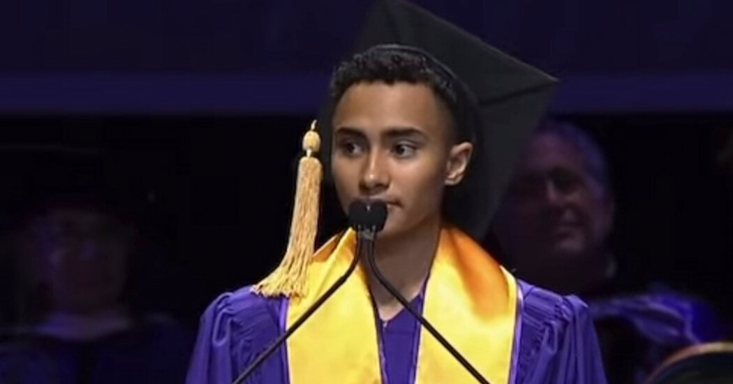 He Denounced the Gaza War at Graduation. N.Y.U. Withheld His Diploma.